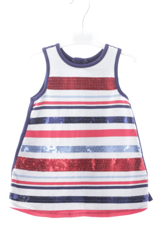 Aufwändiges Kleid