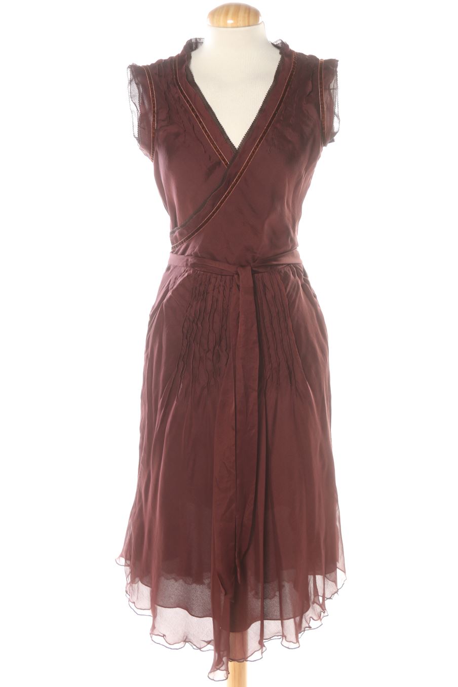 Robe Massimo Dutti de la taille 36, de couleur bordeaux de soie