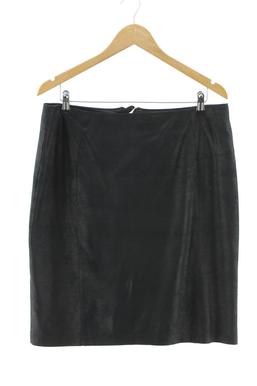 Jupe C&A de la taille 44, de couleur noir