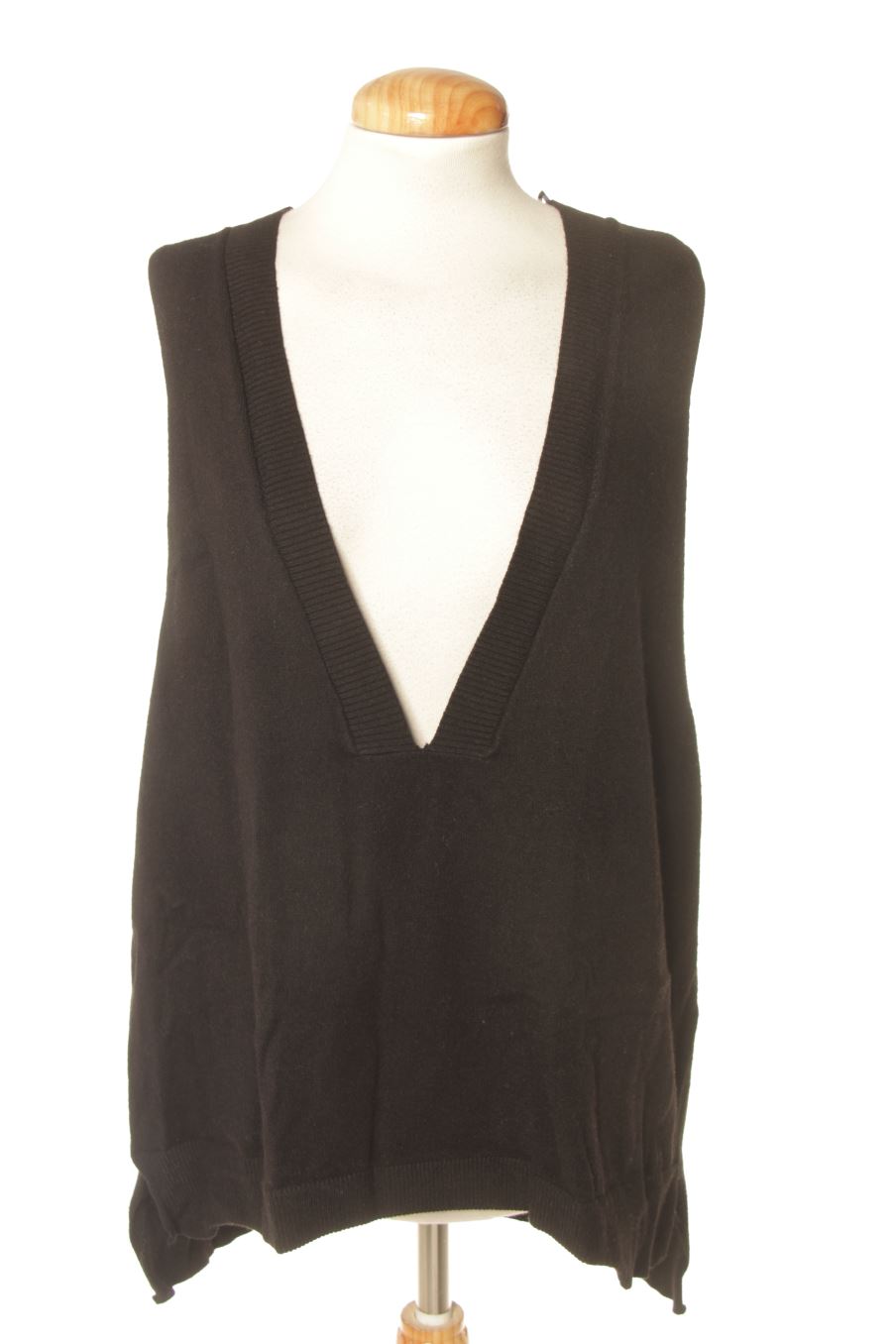 Chaleco de tela de Stradivarius de la talla S, de color negro