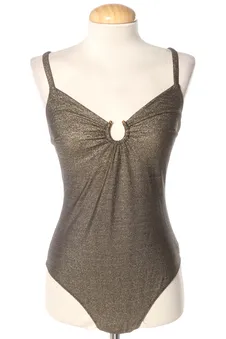 Body M almé, foto 1 de 2
