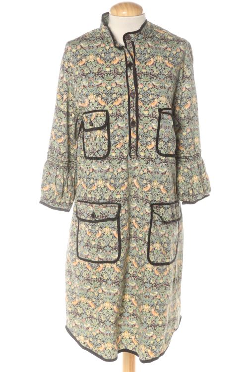 Einfaches Kleid