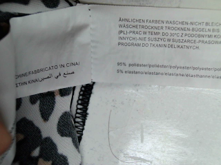 Blusa de manga larga de Sfera de la talla M, de color animal print