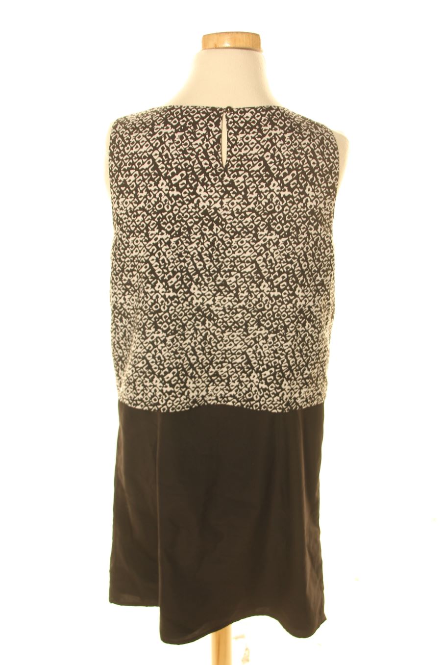 Robe casual Street one de la taille 38, de couleur noir