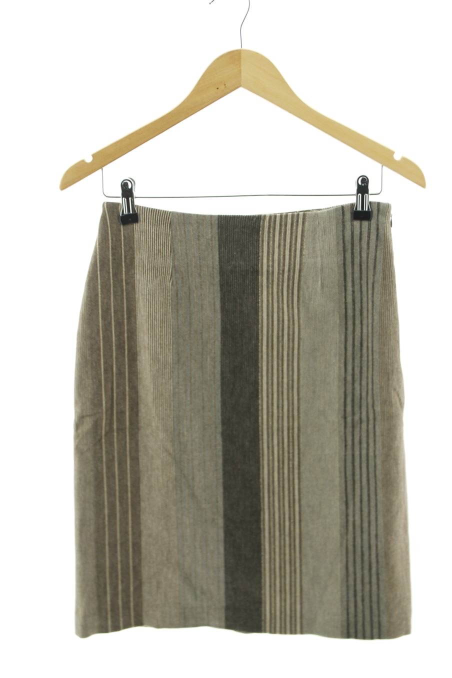 Jupe Caroll de la taille 38, de couleur rayures