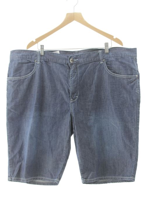 Pantalón corto