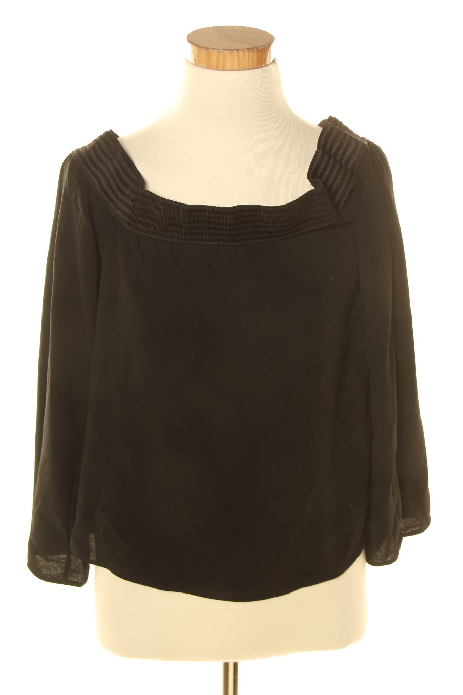 Blusa de manga larga de Zara de la talla S, de color negro