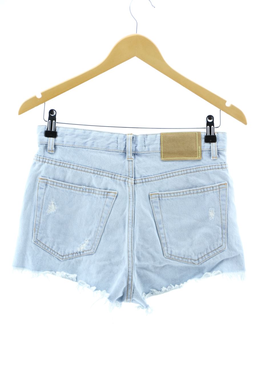 Shorts Pull & Bear de la taille 36, de couleur fleurs de denim