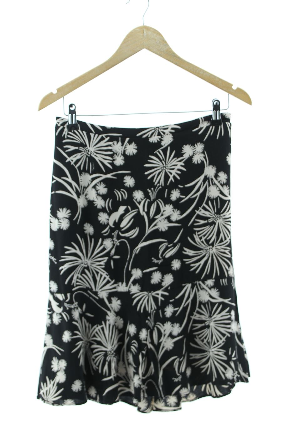 Jupe Caroll de la taille 40, de couleur noir