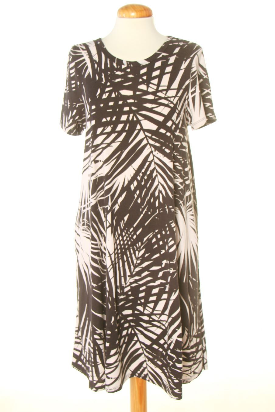 Vestito casual de LULAROE de la talla S, de color stampato