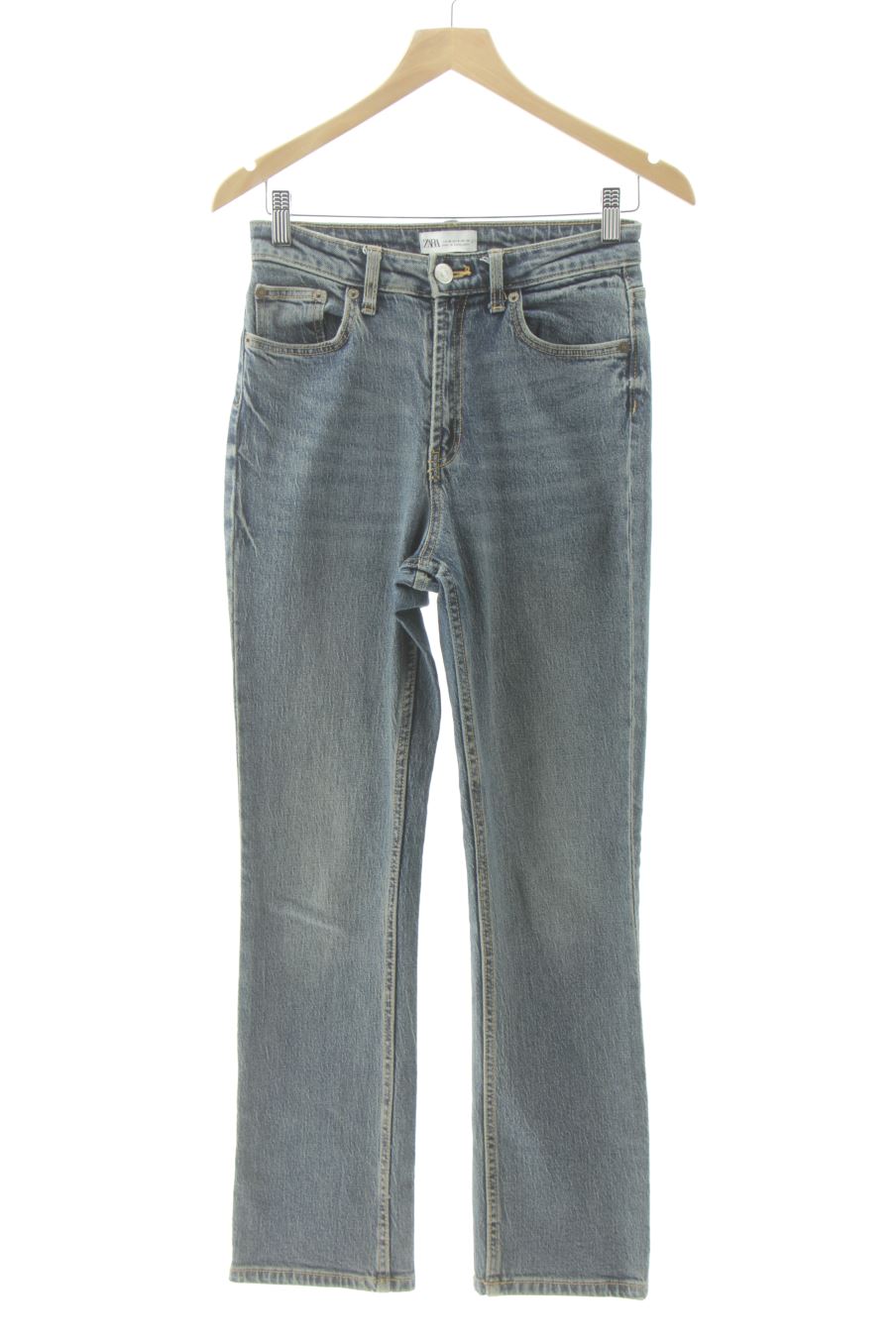 Jeans Zara de la taille 36, de couleur bleu de denim