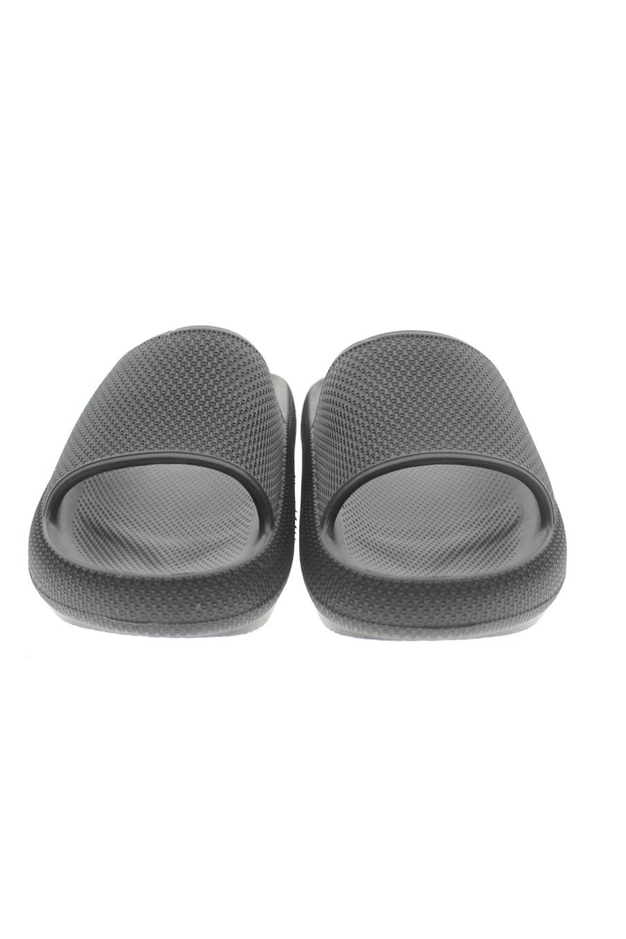 Chanclas de Oysho de la talla 39, de color negro de