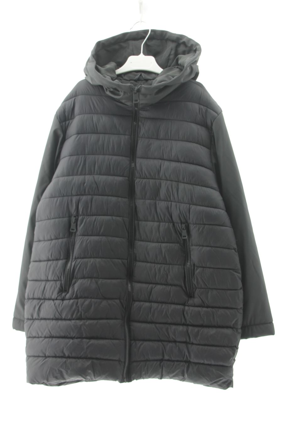 Blouson Zara de la taille 13 ans de seconde main