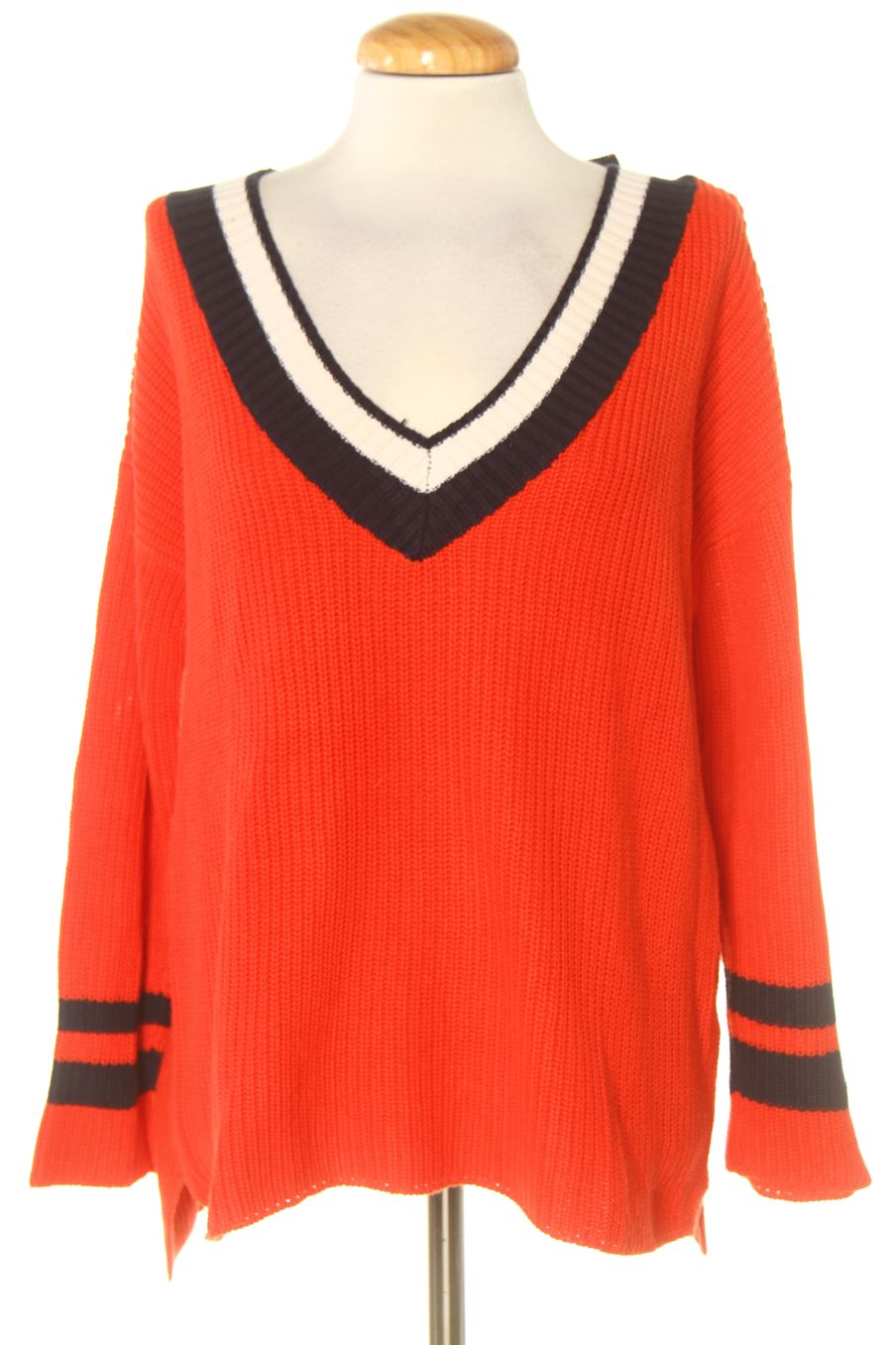 Pull Amisu de la taille M, de couleur rouge