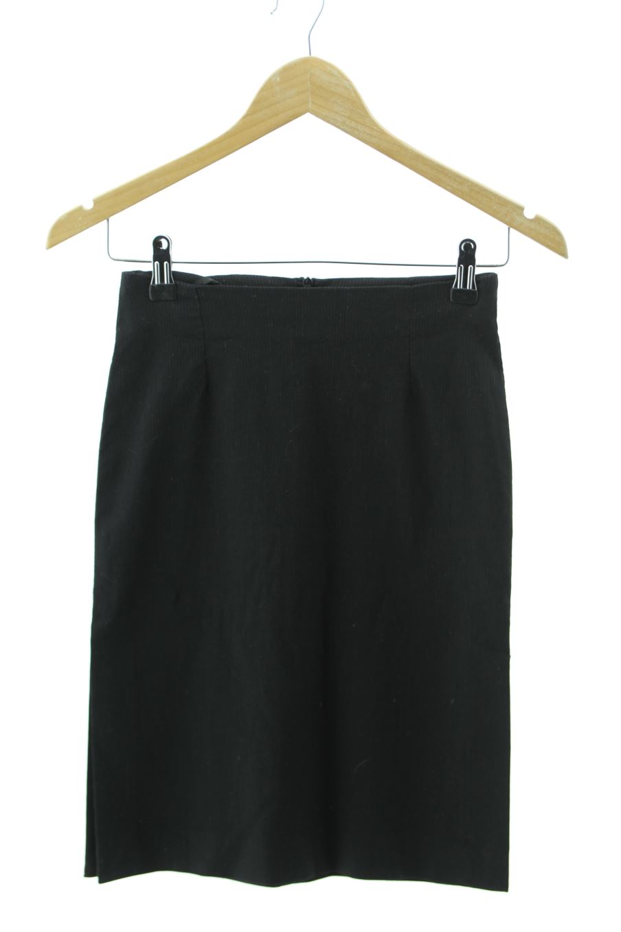 Falda de Zara de la talla 36, de color negro