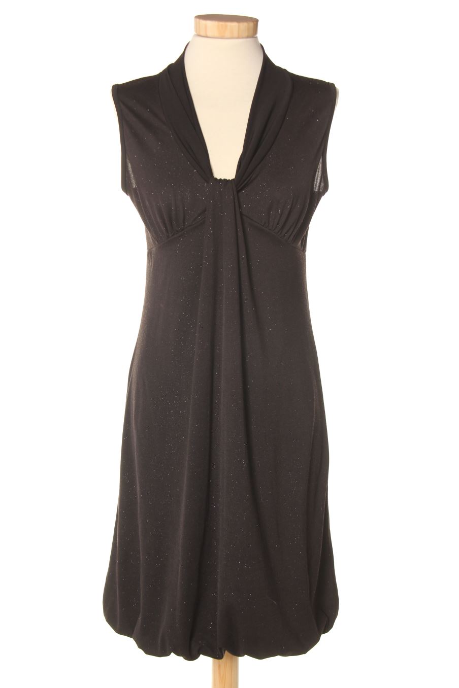 Robe Etam de la taille 40, de couleur noir