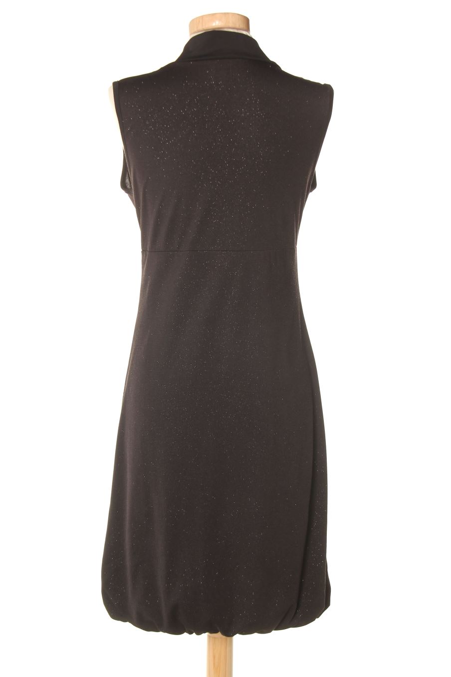 Robe Etam de la taille 40, de couleur noir