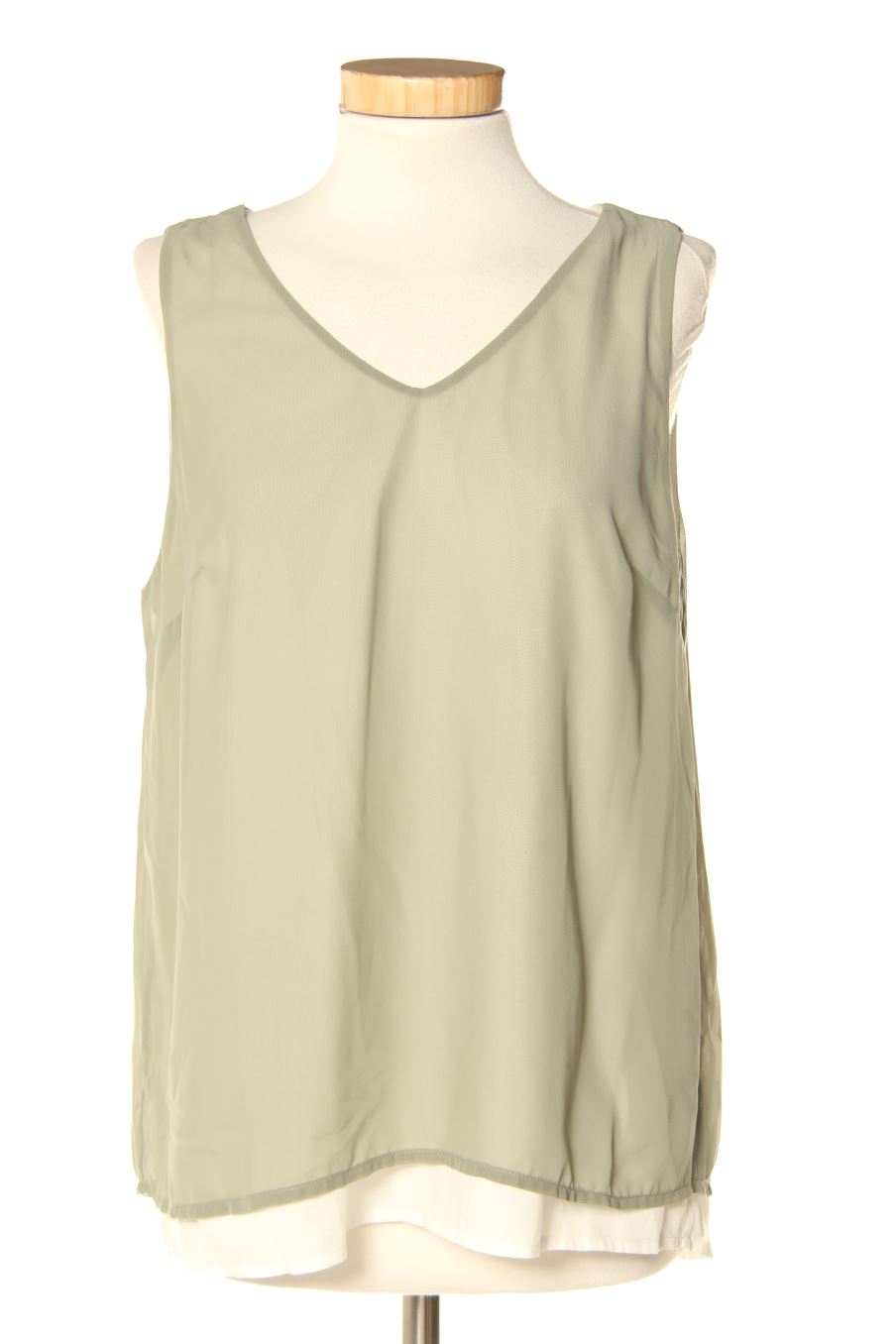 Top Street one de la taille 38, de couleur vert