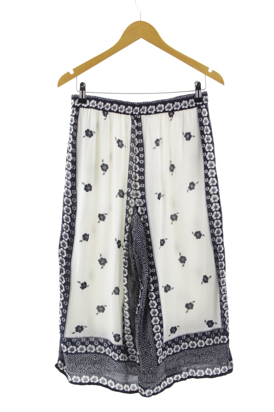 Pantalon Mango de la taille S, de couleur blanc