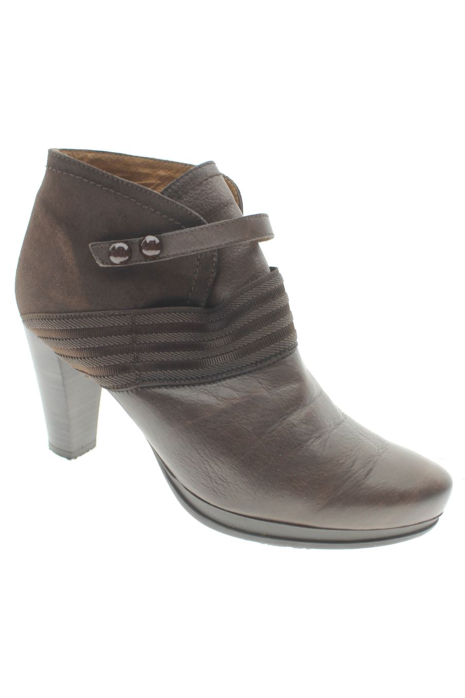 Botines de Hispanitas de la talla 39, de color marrón de