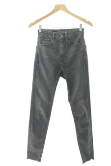 Jeans 34 Stradivarius, photo 1 sur 2