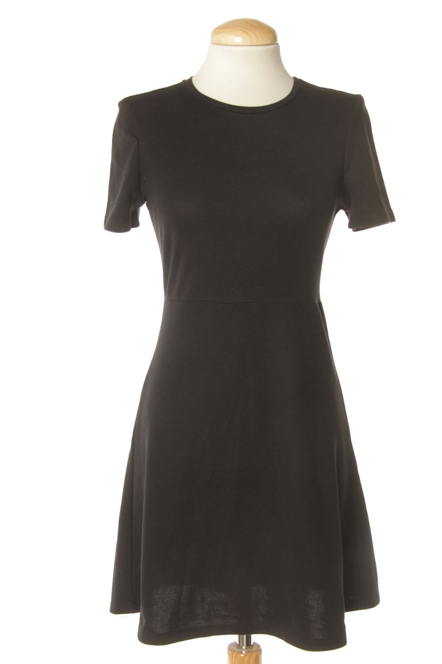Vestido casual de Trf (ZARA) de la talla S, de color negro