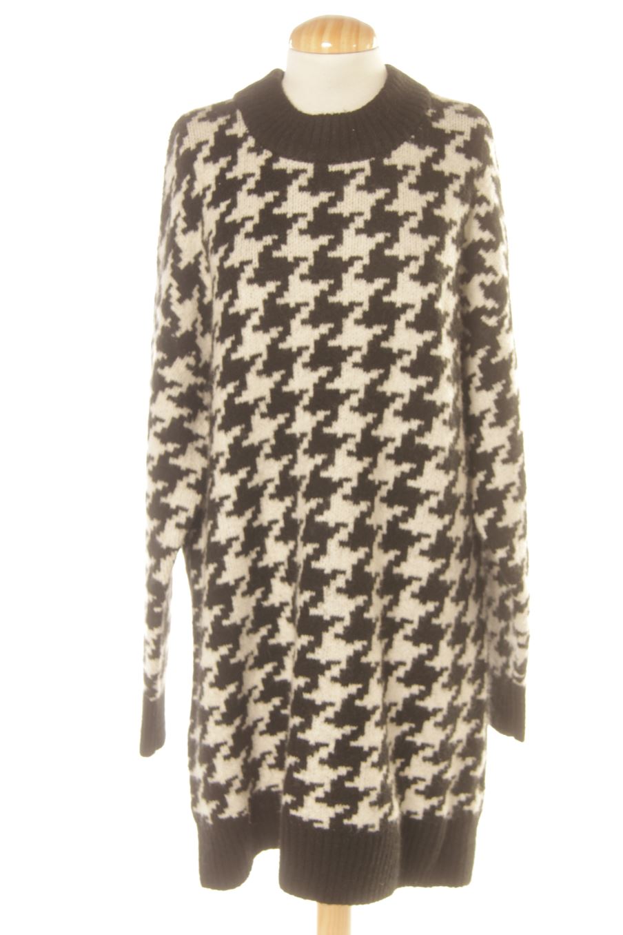 Pull H&M de la taille M, de couleur imprimés