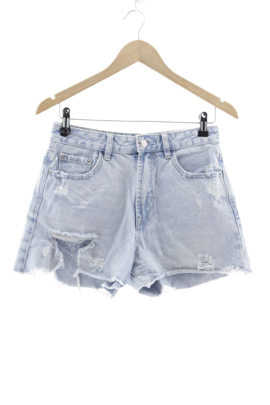 Pantalón corto de Stradivarius de la talla 38, de color azul de ropa vaquera