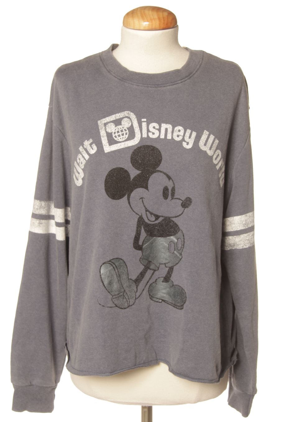 Sudadera de Disney de la talla M, de color gris
