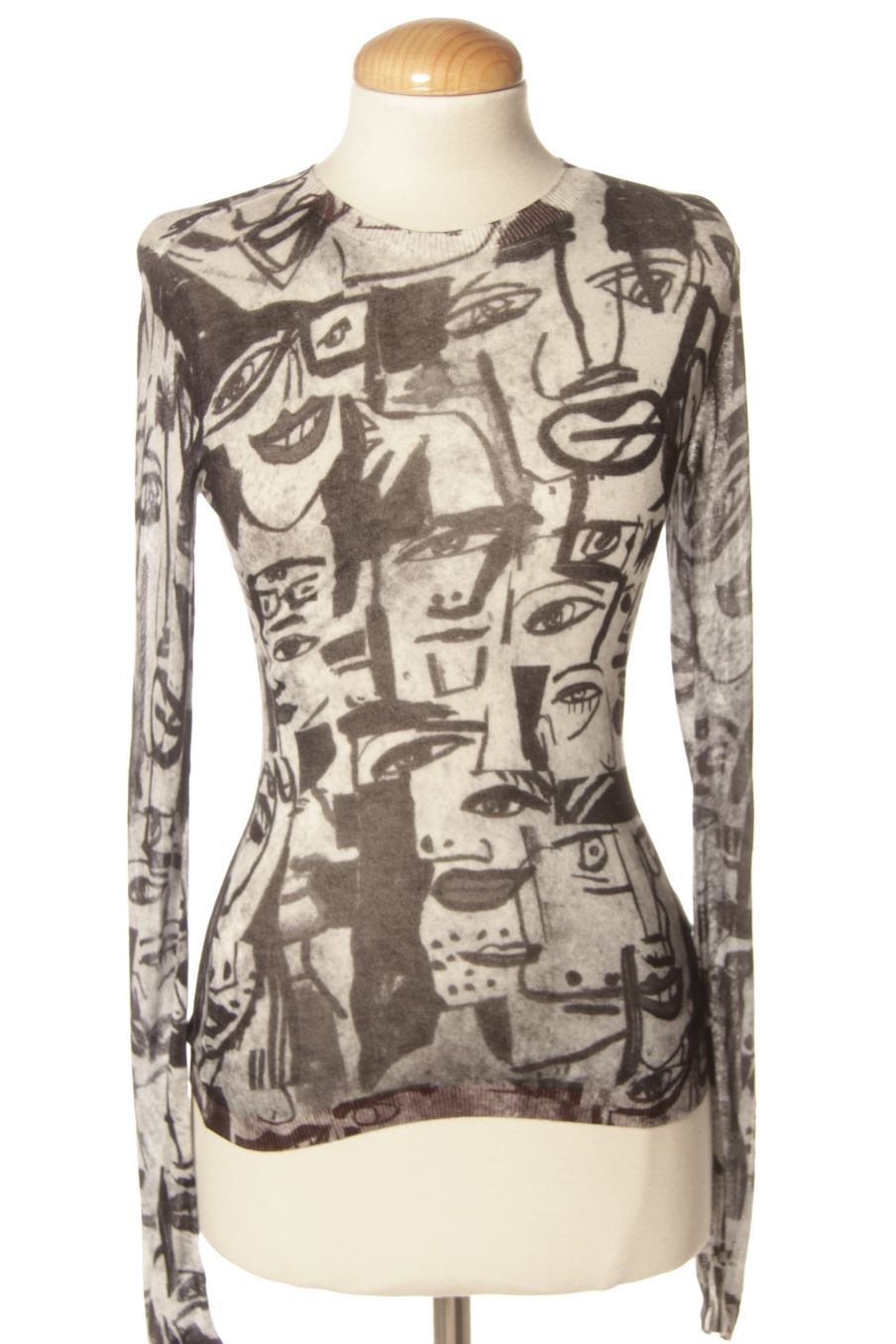 Pull Desigual de la taille M, de couleur imprimés