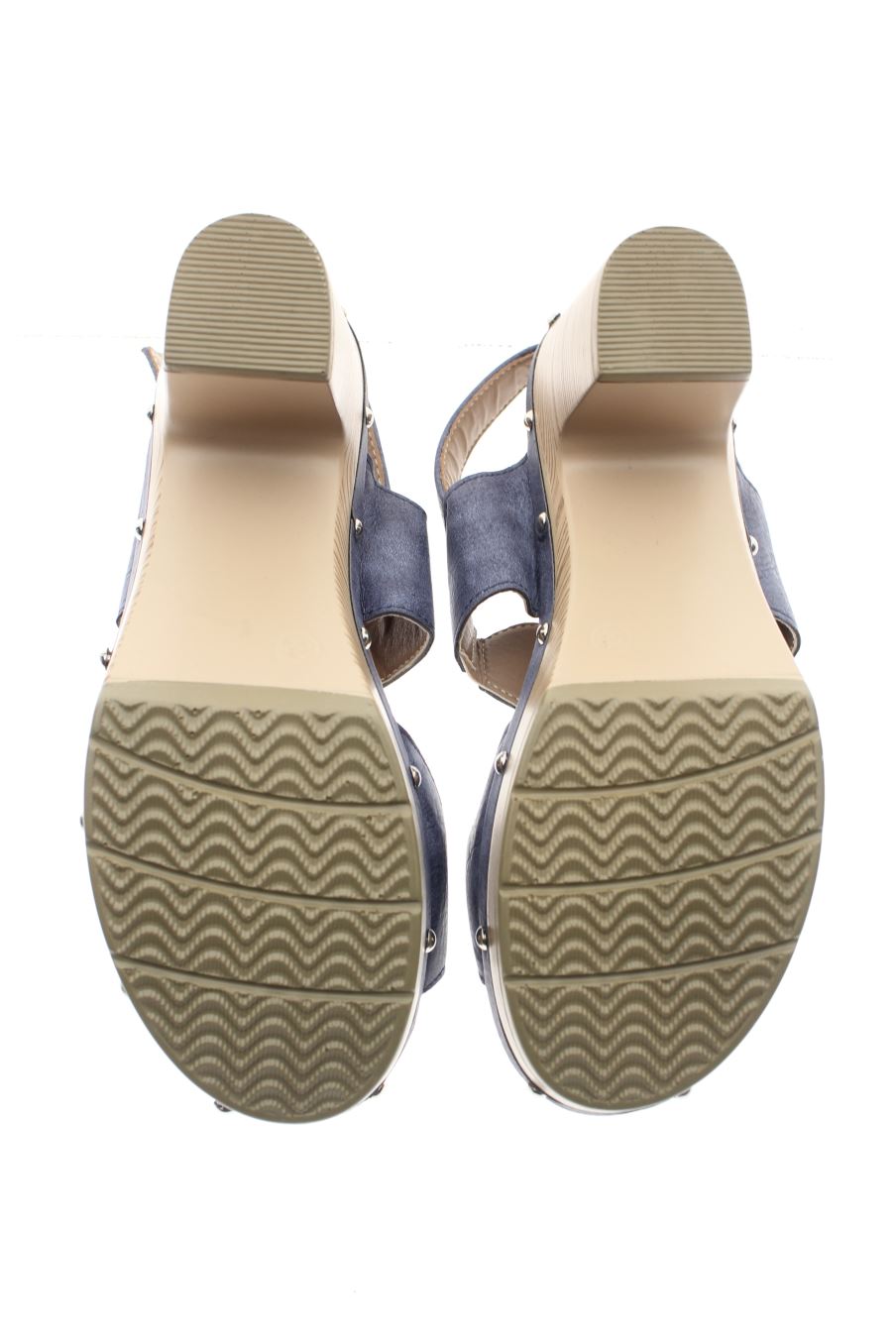 Sandalias tacon de URBANITAS de la talla 35, de color azul de