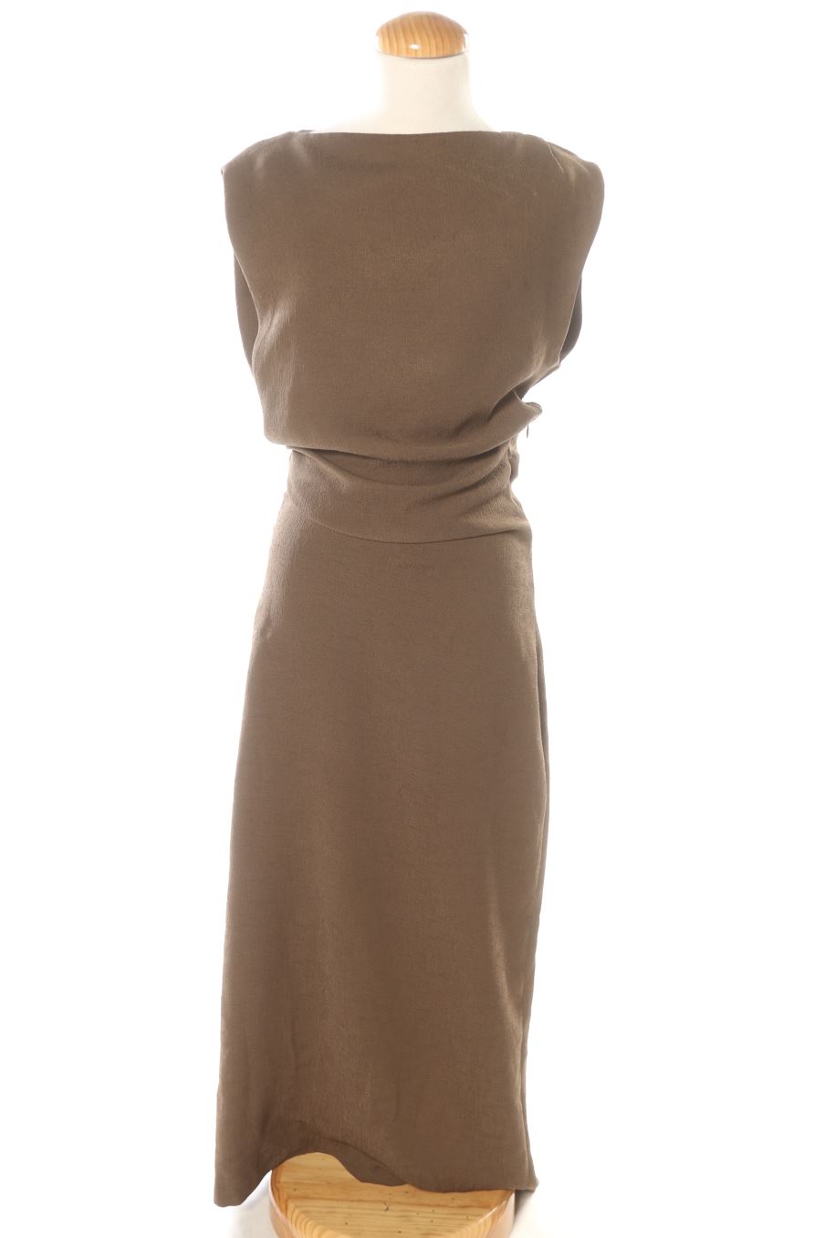 Robe Zara de la taille XS, de couleur marron