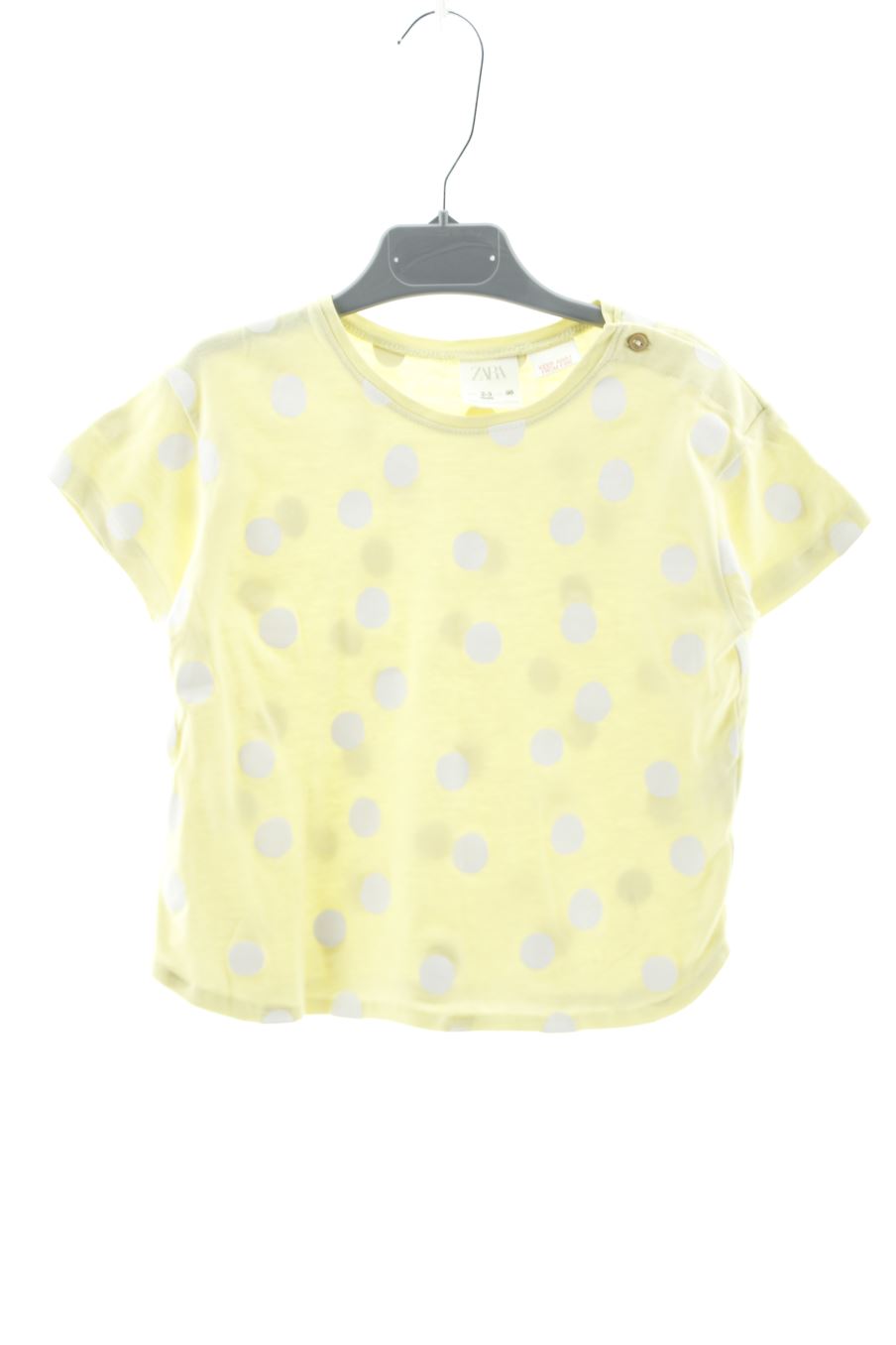 T-shirt Zara de la taille 2 ans de seconde main