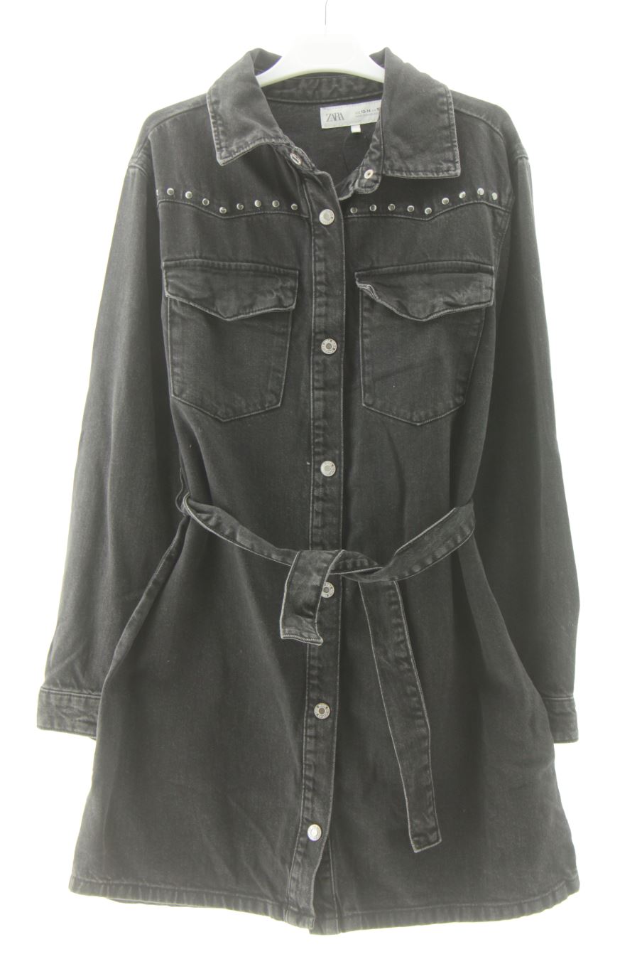 Vestito sportivo de Zara de la talla 13 anni seconda mano
