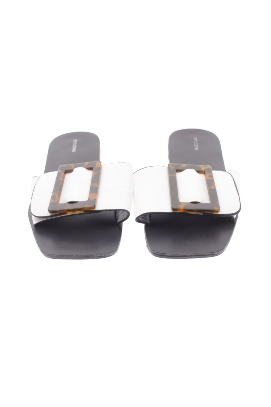 Sandalias planas de PRETTYLITTLETHING de la talla 37, de color blanco de
