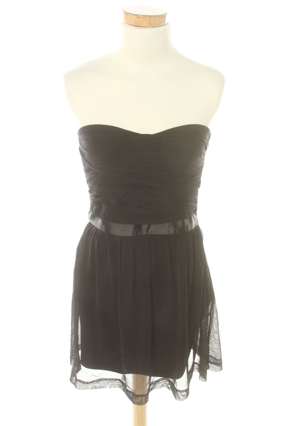 Vestido de Gémo de la talla S, de color negro