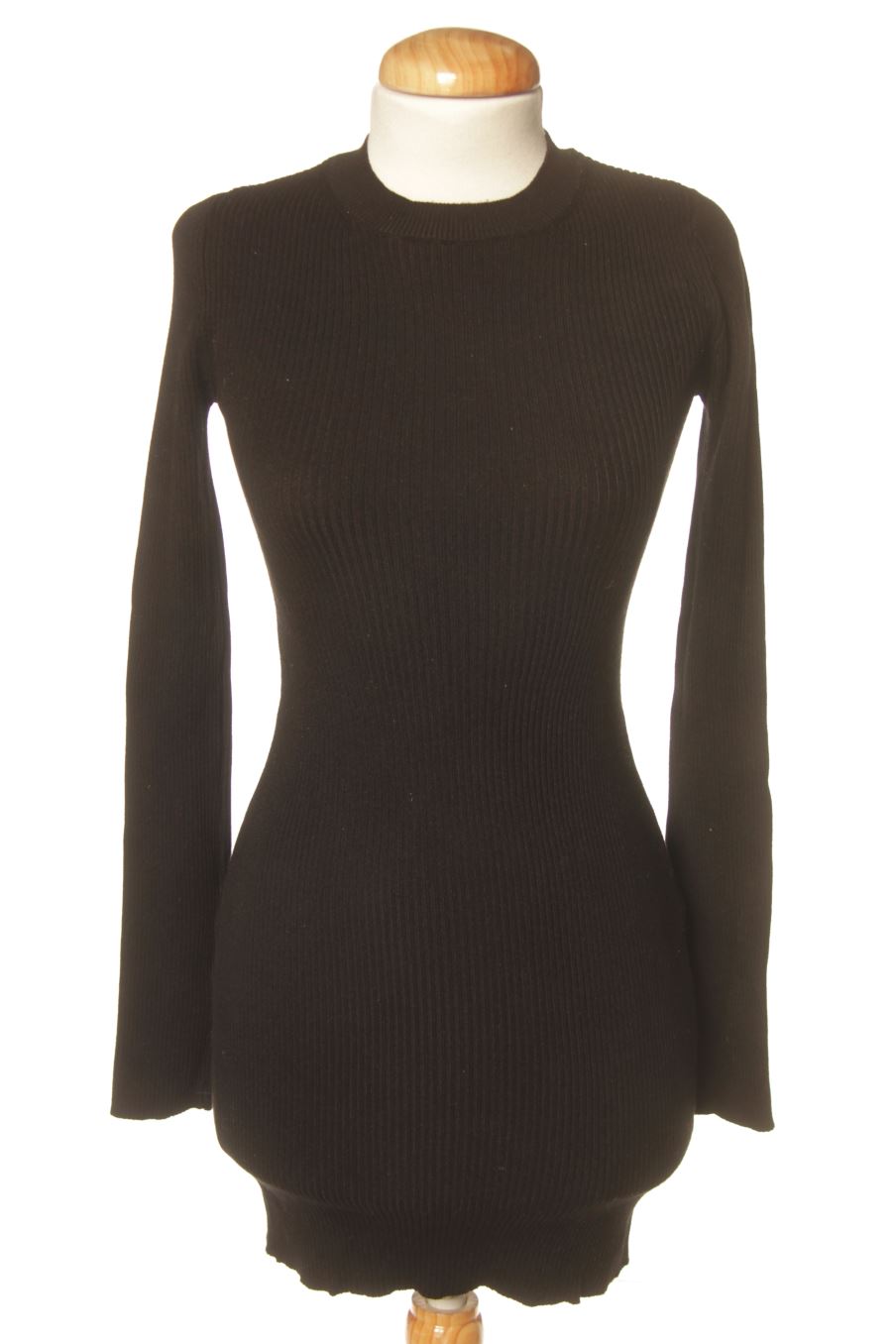 Robe casual Pull & Bear de la taille XS, de couleur noir