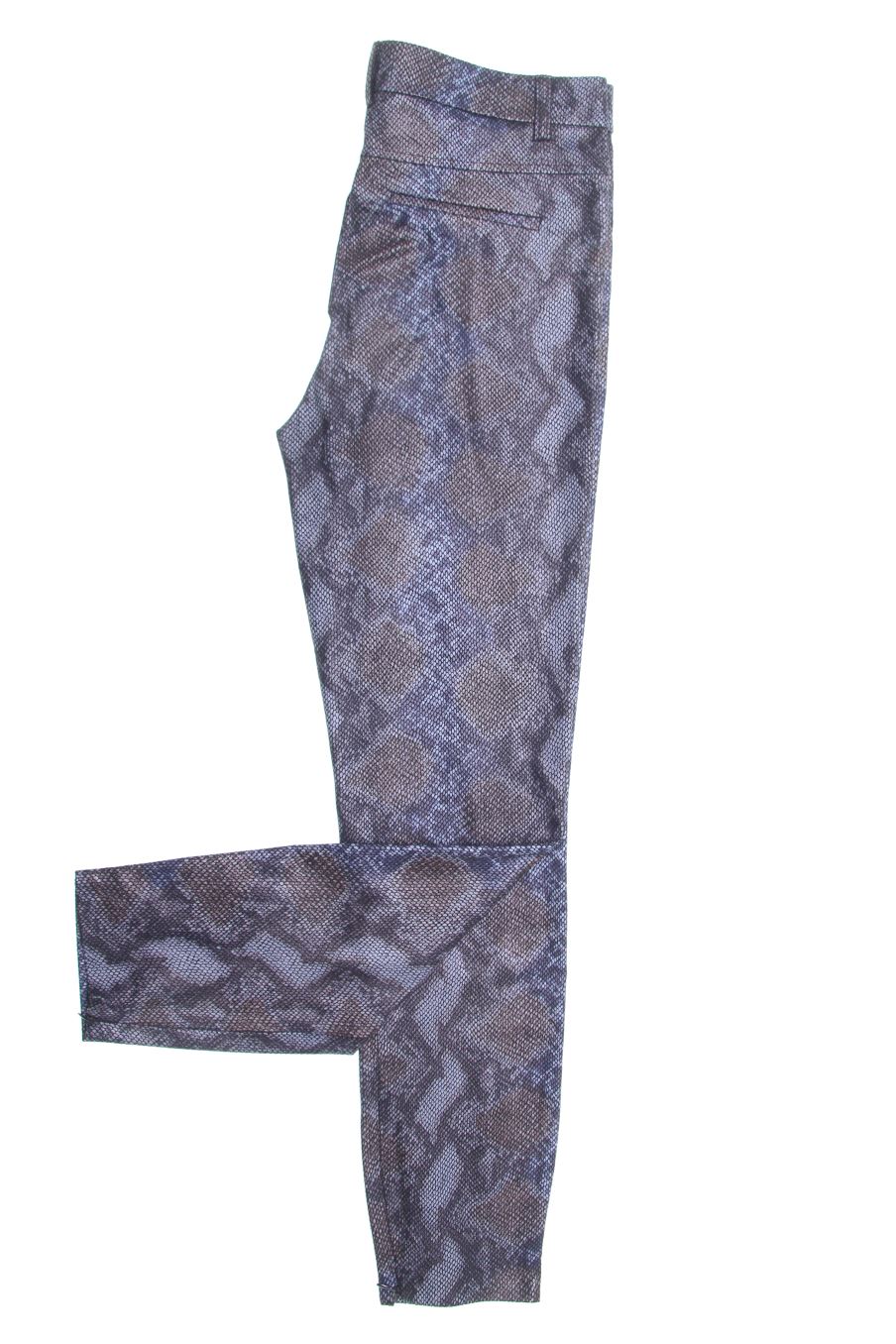 Pantalón Casual de Trafaluc de la talla L, de color estampado