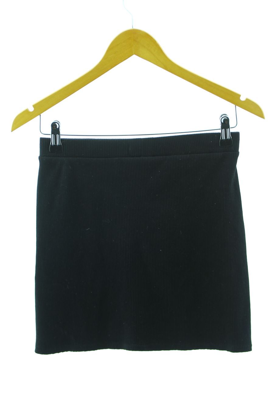 Jupe Bershka de la taille M, de couleur noir