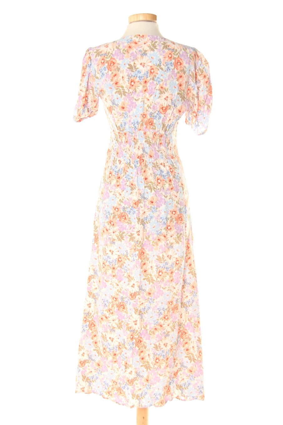 Vestido casual de Stradivarius de la talla M, de color flores