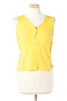 Top M New Saks, photo 1 sur 2