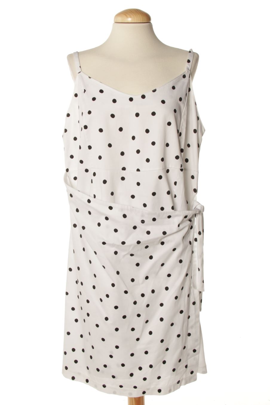 Vestido casual de Valentina de la talla SUPER XXL, de color blanco