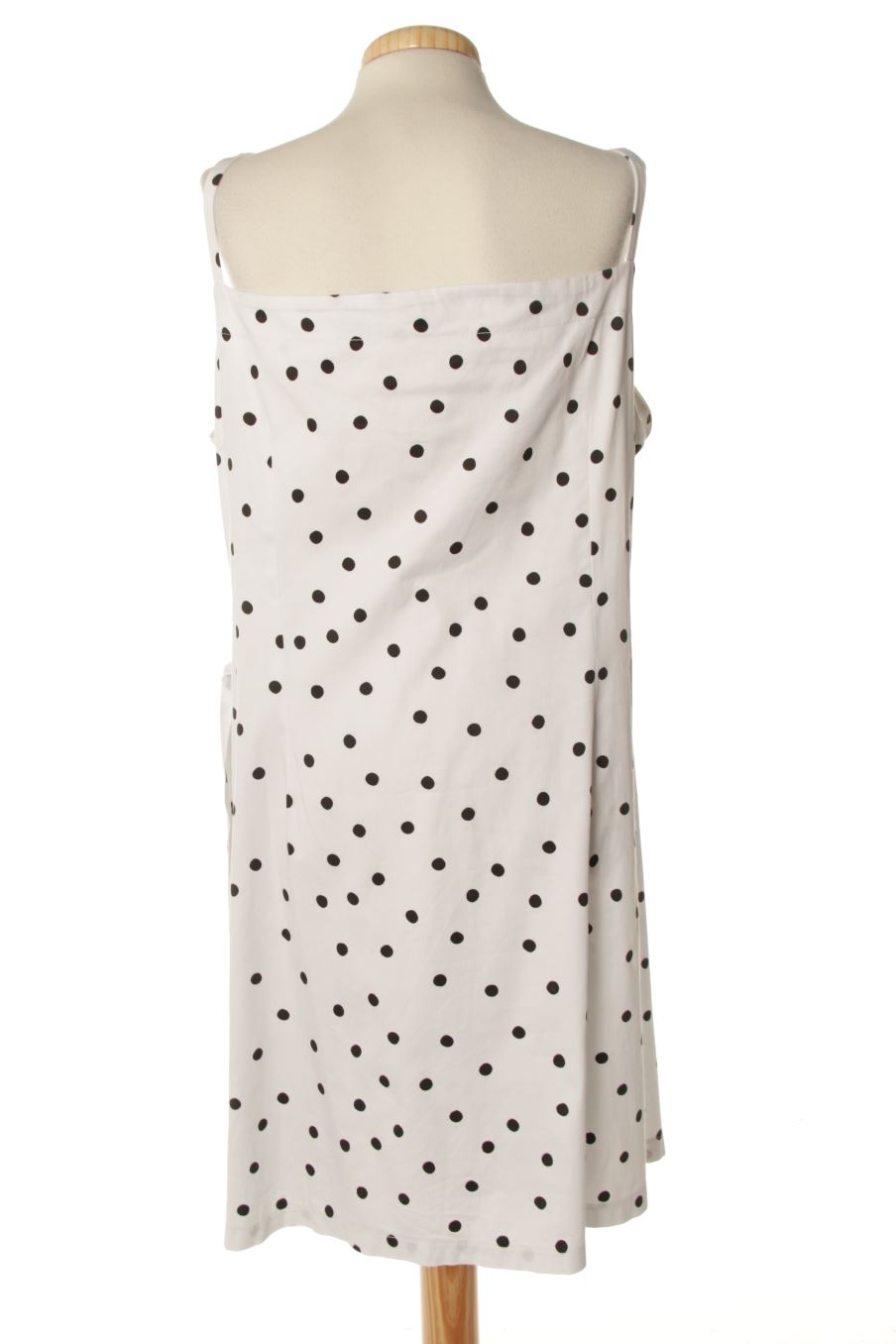 Vestido casual de Valentina de la talla SUPER XXL, de color blanco