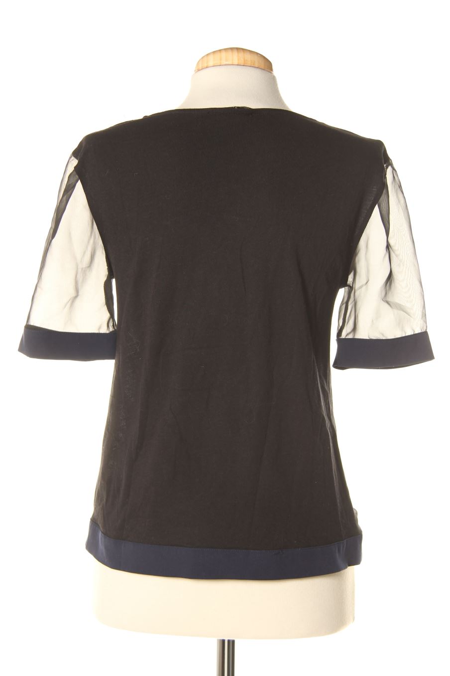 Blusa de manga corta de Zara de la talla S, de color negro