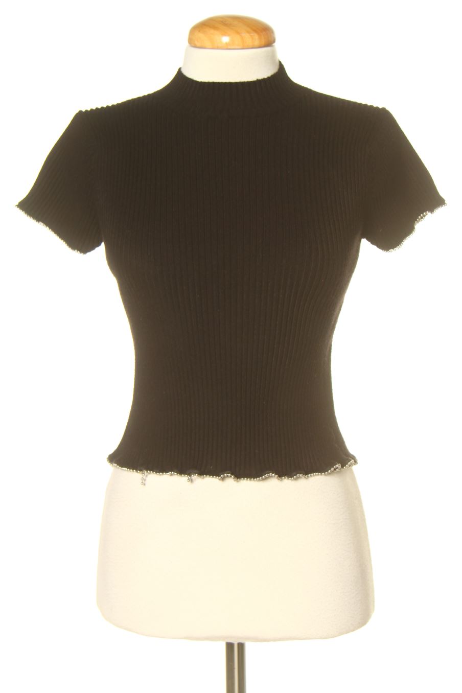 Pull Zara de la taille S, de couleur noir
