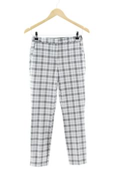 Pantaloni XS Zara, foto 1 di 2