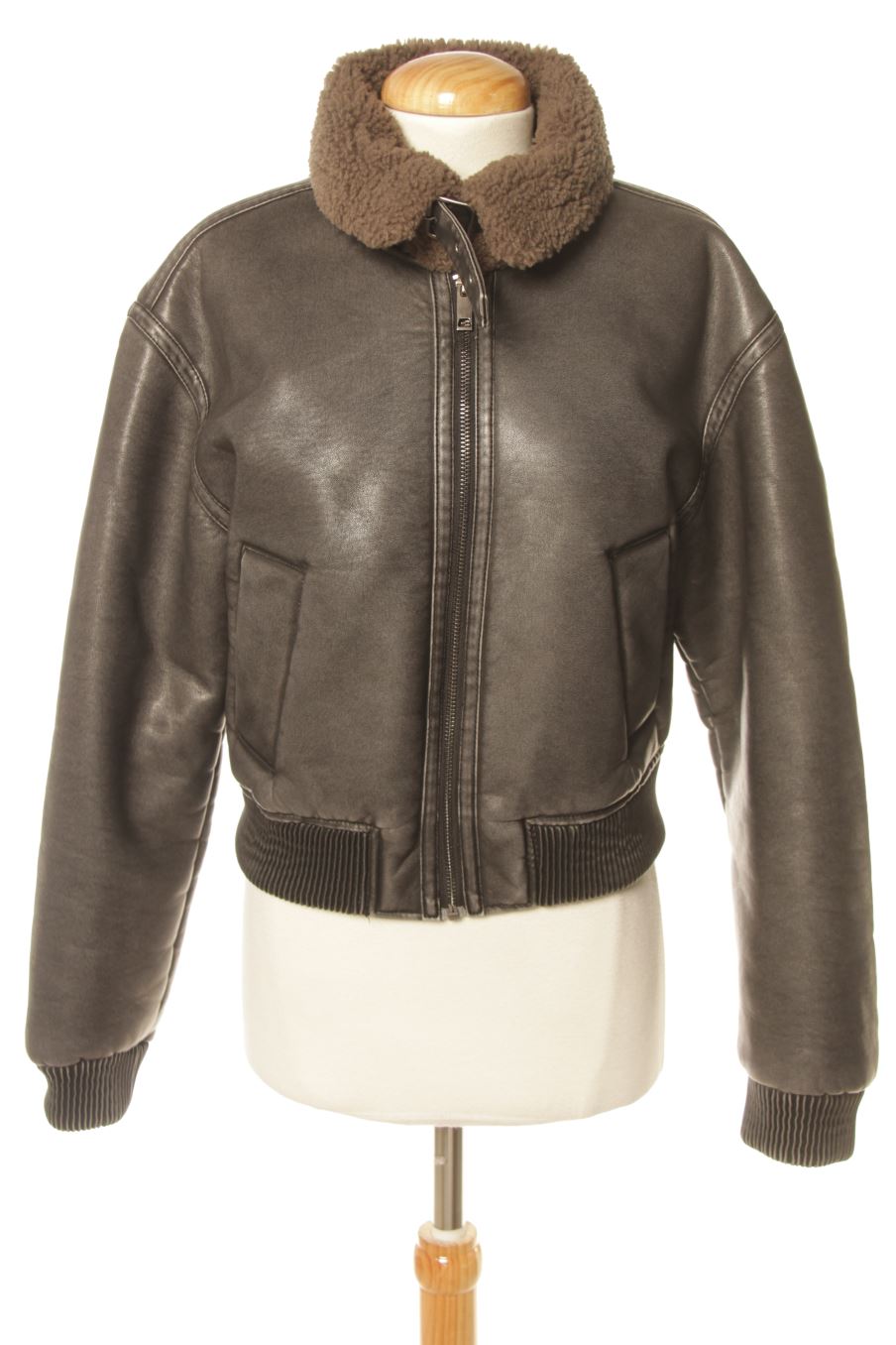 Blouson C&A de la taille XS, de couleur gris