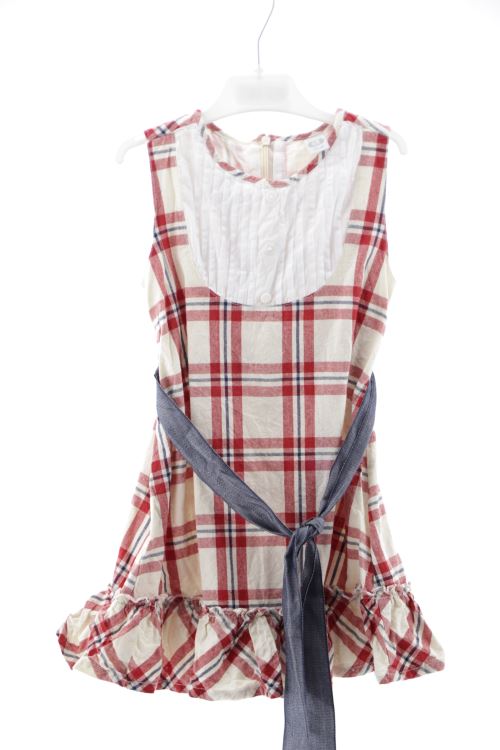 Aufwändiges Kleid