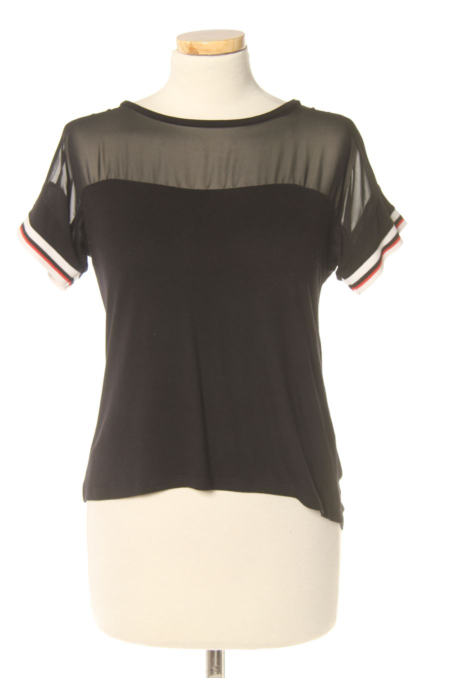 T-shirt Naf Naf de la taille S, de couleur noir