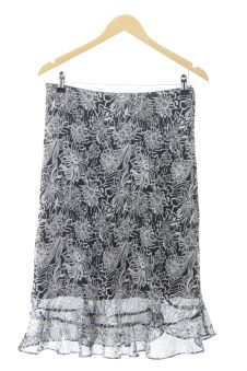 Aufwändiger Rock 42 Esprit